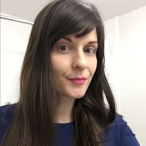 Meet your Posher, Elizabeth